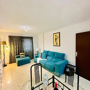 Amplio Piso Cerca De La Laguna Apartamento