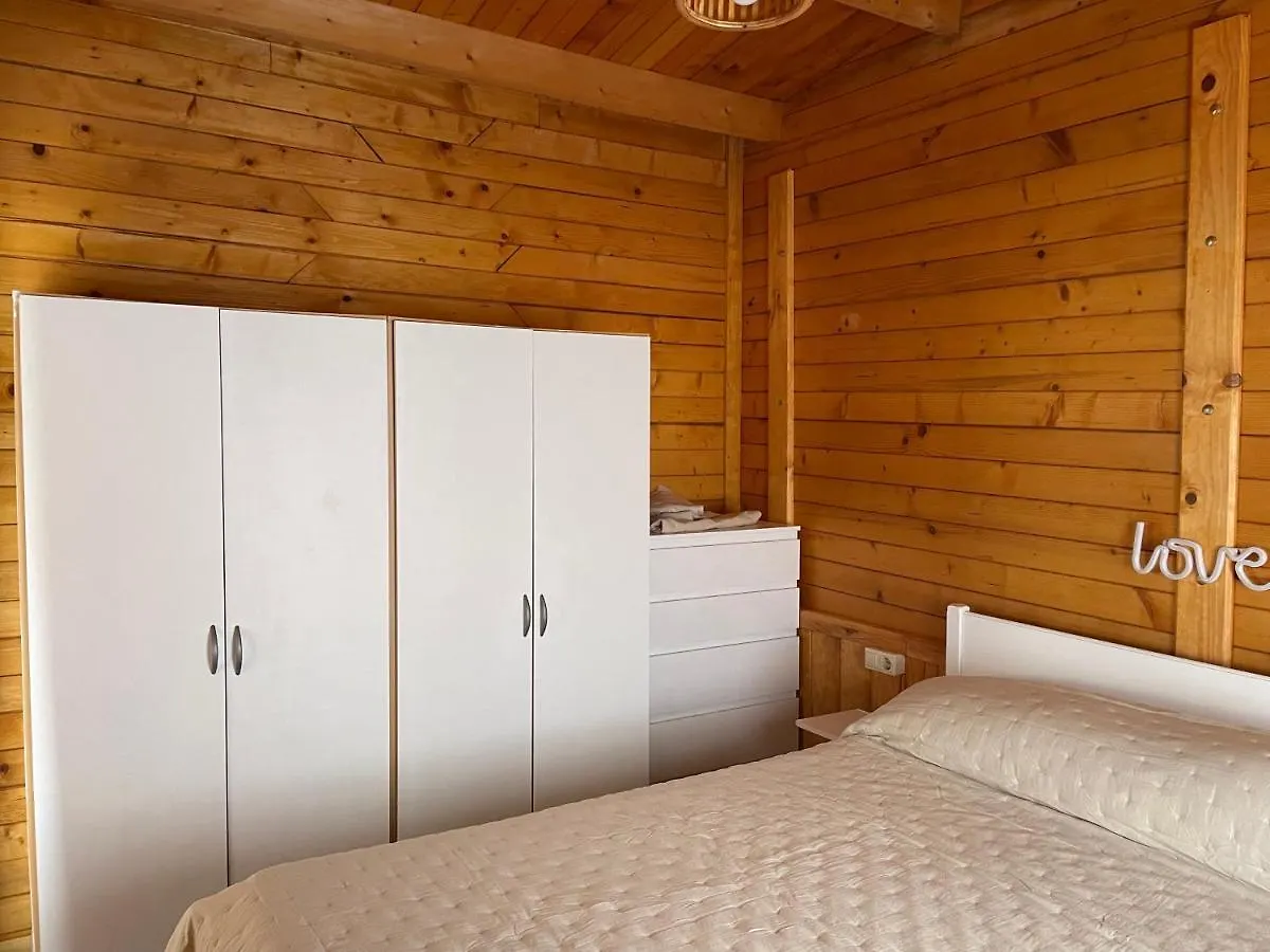 فيلا Agradable Mini Casa De Madera Con Jardin Amplio لا لاغونا 0*,  إسبانيا